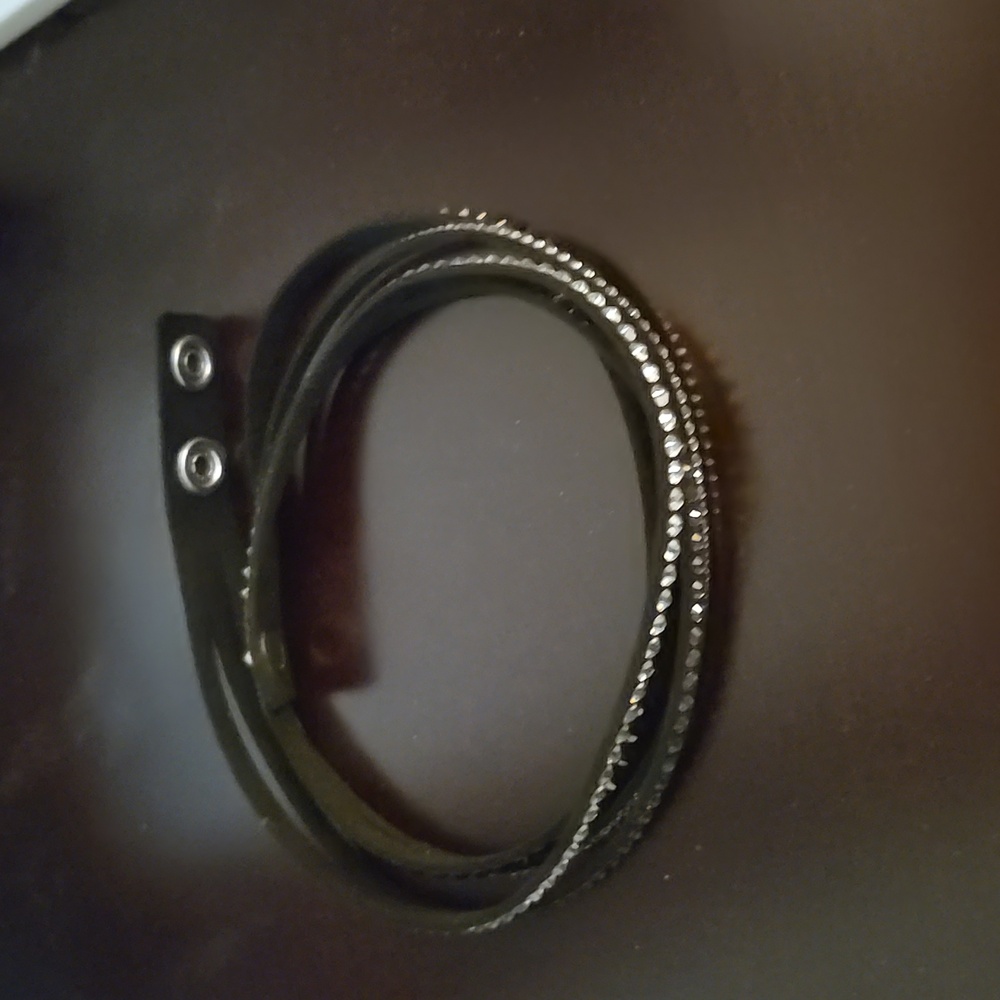 Swarovski Black and Silver Crystal Bracelet - Picture 4 of 4